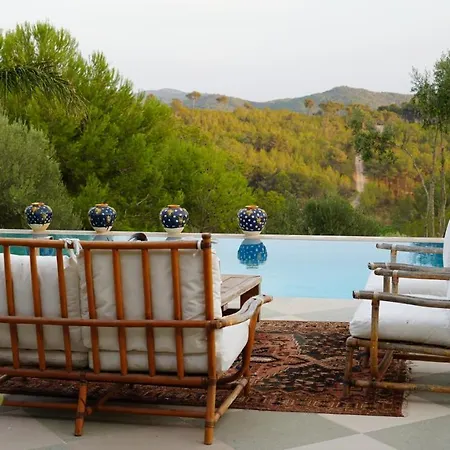 B&B Alcazar Del Garraf 바르셀로나