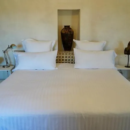 B&B Alcazar Del Garraf