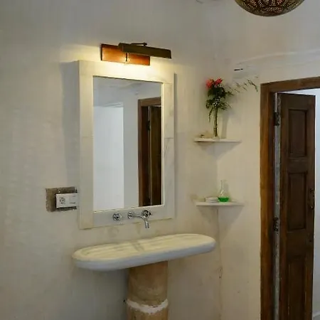 Alcazar Del Garraf B&B *